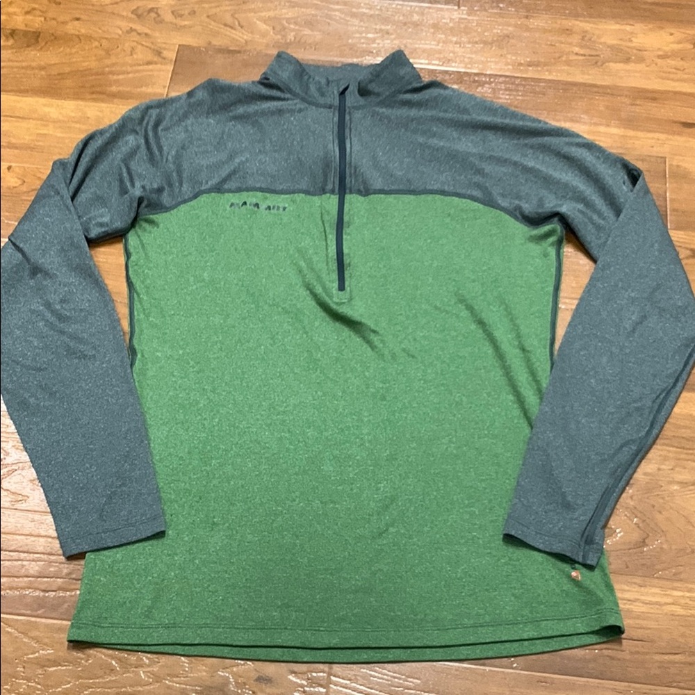 Mammut Men's Two-Tone Green Quarter-Zip Pullover
